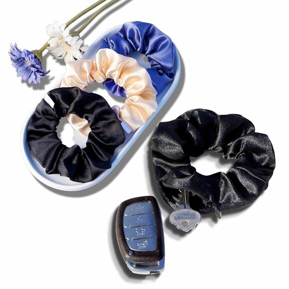 Satin Scrunchies 3 Pack with Hidden Zipper Pockets for Women All Hair Types main image 7